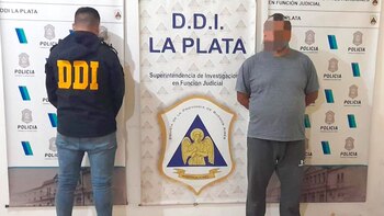 M.A.S tras ser detenido ayer