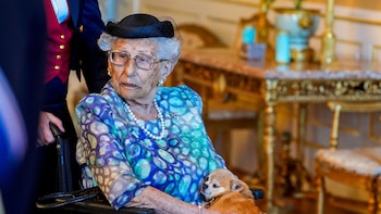 Qué va a pasar con la perra de Astrid de Noruega: el destino de la chihuahua que fue inseparable de la princesa