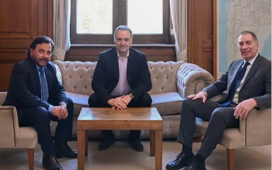 Diego Santilli, Manuel Adorni y Gustavo Sáenz