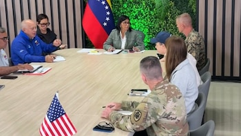Militares retirados critican la mesa de diálogo, exigen liberación de presos políticos y piden elecciones reales en 2026