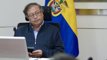 El presidente Gustavo Petro le