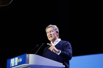 25/10/2026 El presidente del PP, Alberto Núñez Feijóo, durante un acto público en el marco de la precampaña de las elecciones generales del próximo 29 de noviembre, en el Centro de las Artes Escénicas y de la Música (CAEM), a 25 de octubre de 2026, en Salamanca, Castilla y León (España). Durante el acto, Feijóo ha presentado las listas de candidatos del PP que concurrirán en los comicios del 29N.
POLITICA
Manuel Ángel Laya - Europa Press