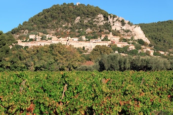 Séguret, en Francia (Adobe Stock).