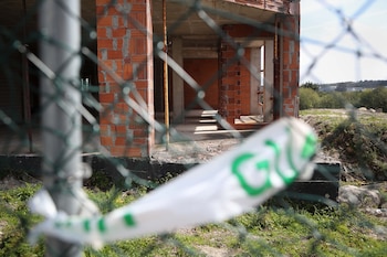 El bloque está abandonado desde la crisis de la construcción. (Carlos Castro / Europa Press)