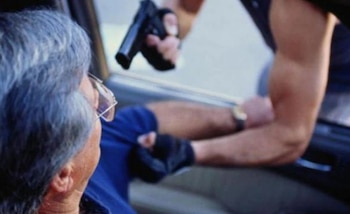 Afuera de las instalaciones de