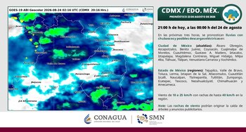 Mapa satelital de la zona central de México con manchas meteorológicas y un recuadro de texto con el reporte del clima