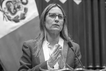 Maricarmen Alva ha desatado la polémica en el Congreso.