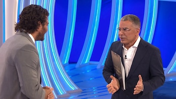 Jorge Javier Vázquez conoce a Can Yaman (Mediaset España)