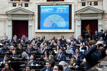 Sesión en Cámara de Diputados - 26 de agosto