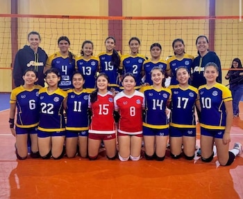 Elena Keldibekova es entrenadora de las categorías formativas del Club Atenea.