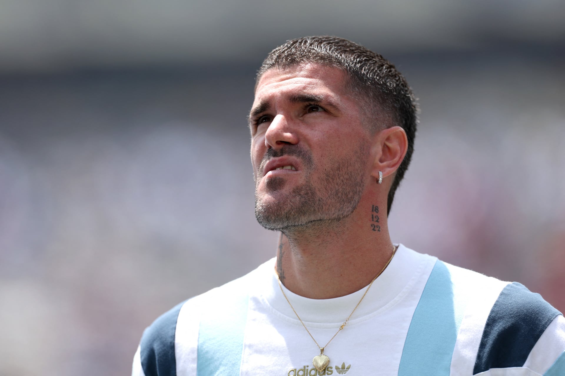 La dificultad que sufrieron De Paul y Paredes en su ritual antes de la final entre Argentina y España: el fuerte mensaje del vestuario