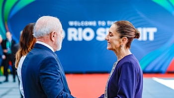 España, Brasil y México prometen más ayuda humanitaria para Cuba y piden un diálogo "sincero y respetuoso"