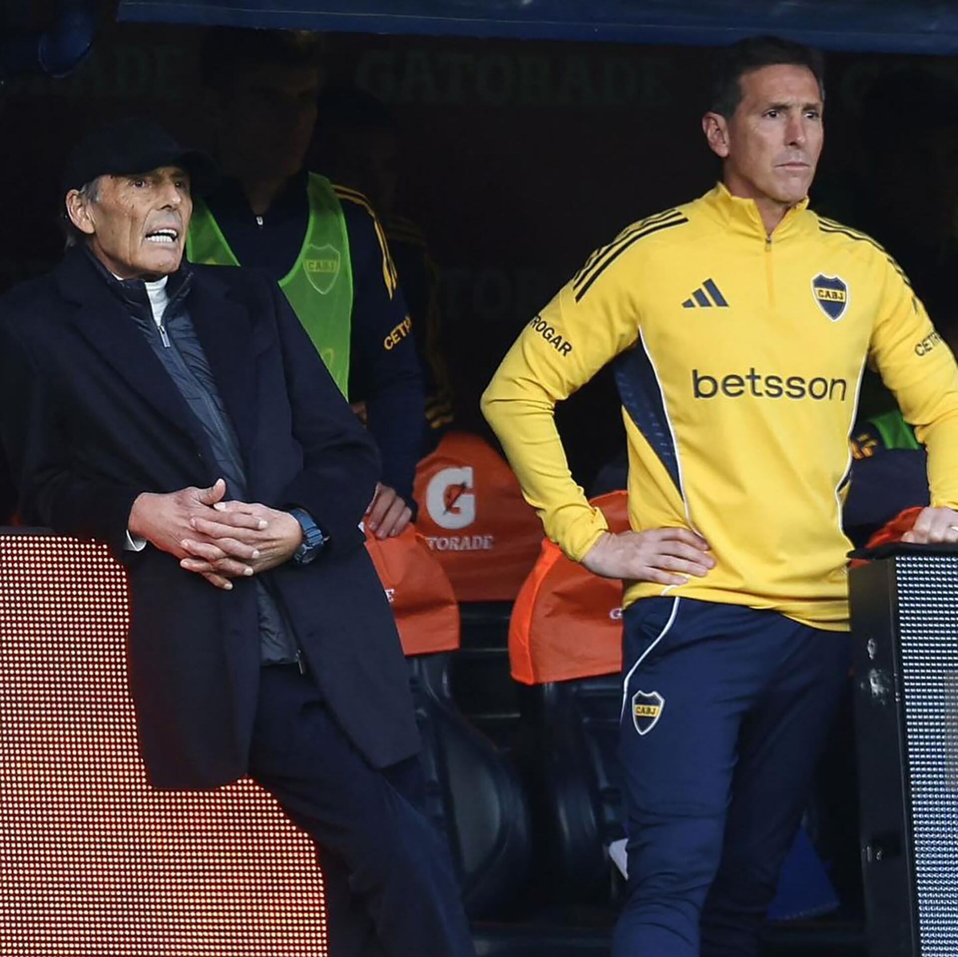 Claudio Úbeda continuará como entrenador principal de Boca hasta fin de año