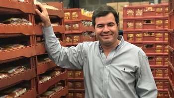 El emprendedor en su planta