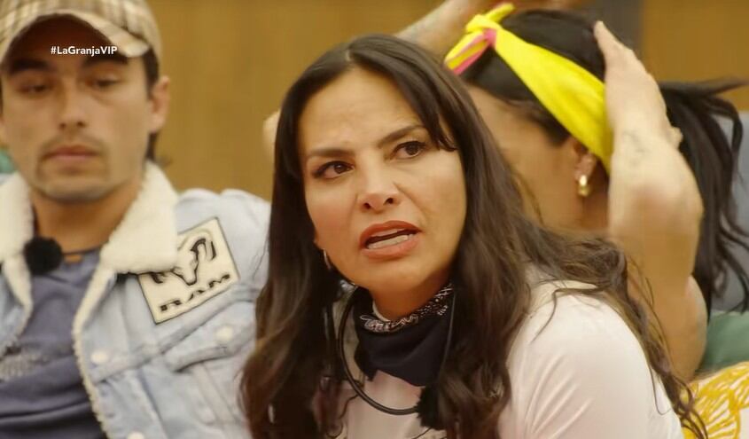 La producción de La granja VIP solo reconoce la entrega de medicamentos recetados a participantes con necesidades de salud.(Captura de pantalla La Granja VIP)