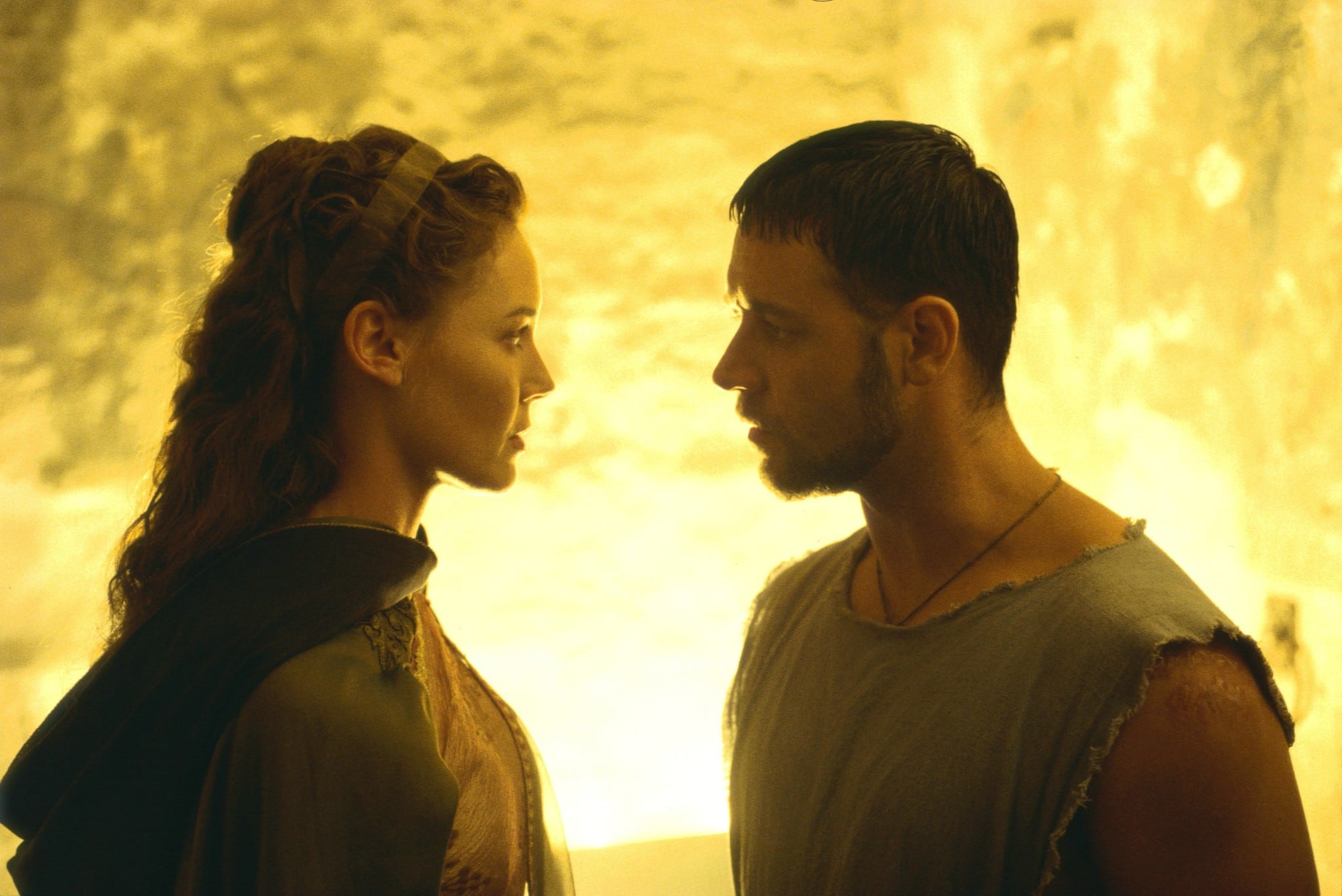 Russell Crowe aseguró que Ridley Scott apoyó su postura de eliminar la escena íntima con Connie Nielsen. (Captura de video)