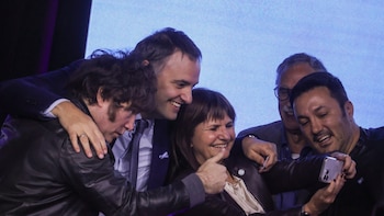 El Gobierno sostiene a Adorni, pero desconfía del compromiso de Bullrich para defenderlo en el Senado