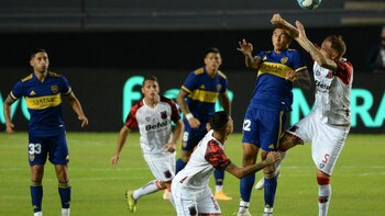 La pelota quieta, un arma