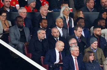 El vínculo personal de Usain Bolt con Old Trafford se mantiene firme, destacando la energía e historia que rodean al estadio del Manchester United (REUTERS/Carl Recine)