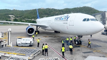 (AMP) World2Fly repostará en República