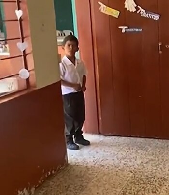 El pequeño no podía creer que el festejo era para él.