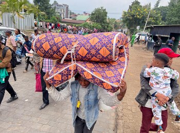 Personal humanitario huye de Goma,