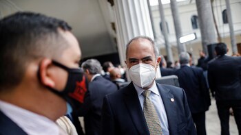 Un rector del Consejo Electoral