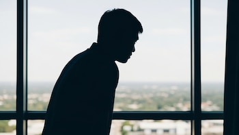 El truco del bicarbonato que pocos conocen: por qué ponerlo en las ventanas y otros usos que sorprenden