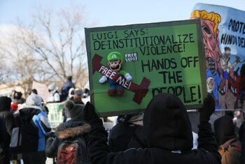 Más de 10,000 personas han