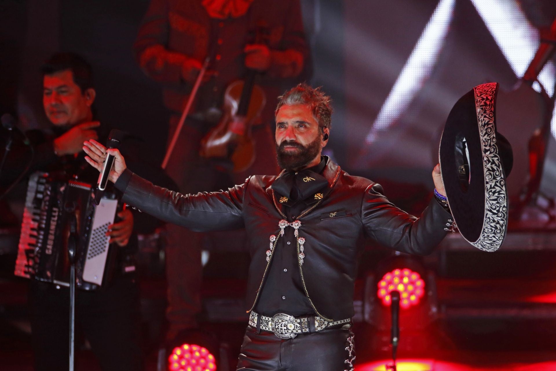 ARCHIVO- El Estadio Cuscatlán será el escenario donde Alejandro Fernández interpretará más de treinta éxitos rancheros y pop romántico durante su espectáculo en San Salvador./ (FOTO: FERNANDO CARRANZA GARCIA / CUARTOSCURO.COM)