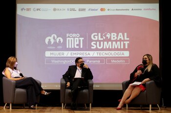 La directora del Instituto de