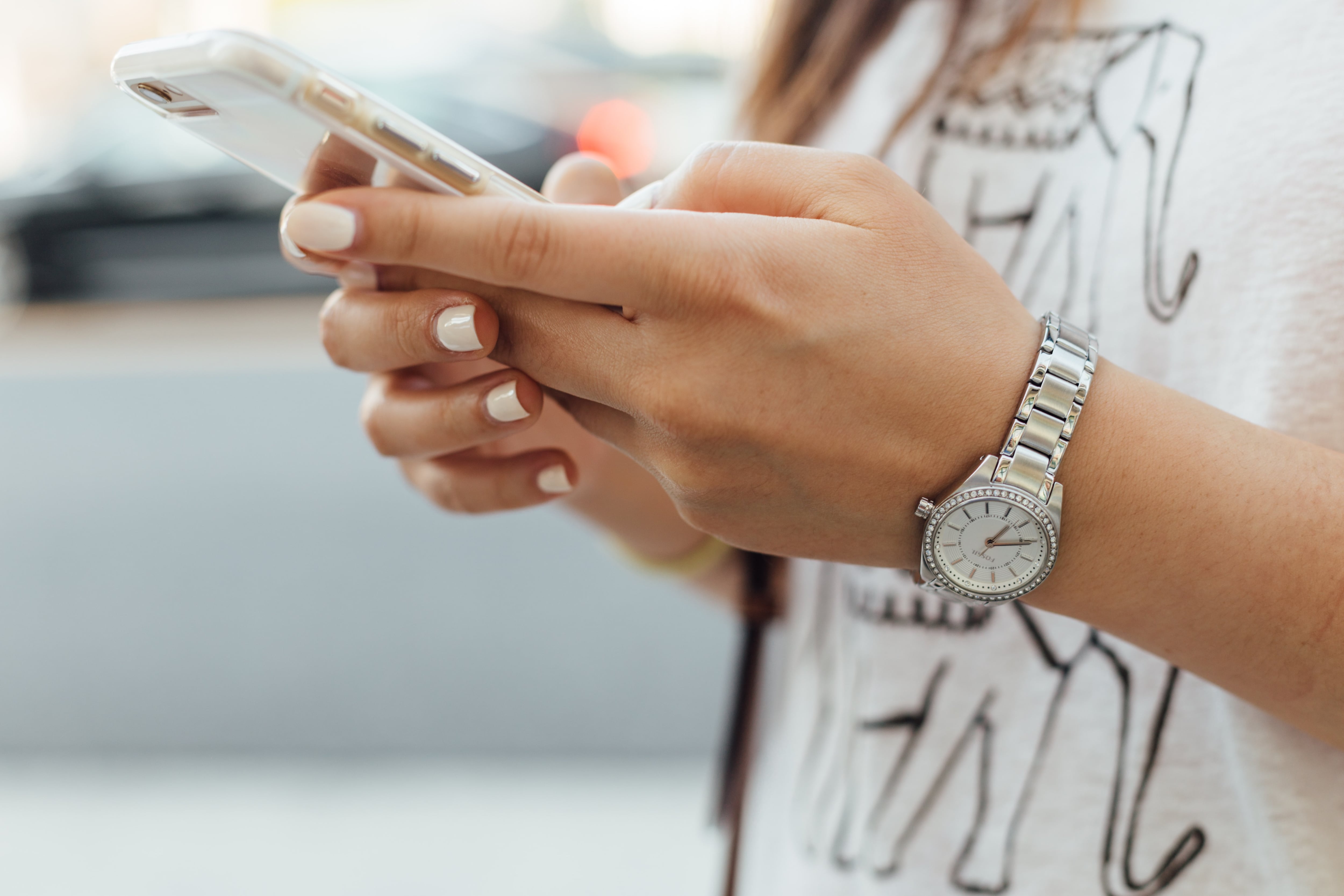 Los usuarios de celulares irregulares podrían enfrentar el bloqueo de sus equipos.