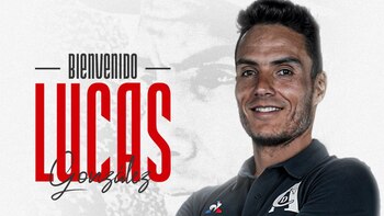 Lucas González fue oficializado como
