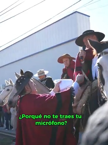 Formosa: insultos y rebencazos, en un insólito cruce a caballo entre un senador nacional y un intendente