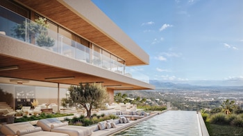 Esta es la casa más cara para vivir el verano en Mallorca: casi 30 millones de euros, un spa y una sala de cine privada