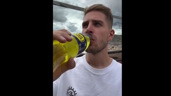 El video de un joven