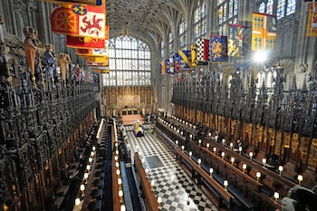 La imponente vista de la capilla de San Jorge, donde la Familia Real británica le dio el último adiós al príncipe Felipe, duque de Edimburgo