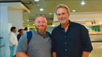 El influencer Kerry Mann inicia una gira culinaria en Guatemala tras una invitación del Inguat