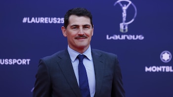 Iker Casillas tendría "un puesto de primer nivel" en el Real Madrid con Enrique Riquelme como presidente