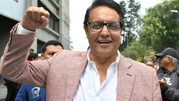La Fiscalía imputa al exministro del Interior José Serrano por el asesinato del candidato Villavicencio