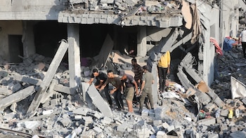 Mueren tres palestinos por dos nuevos ataques de Israel contra el norte de Gaza a pesar del alto el fuego
