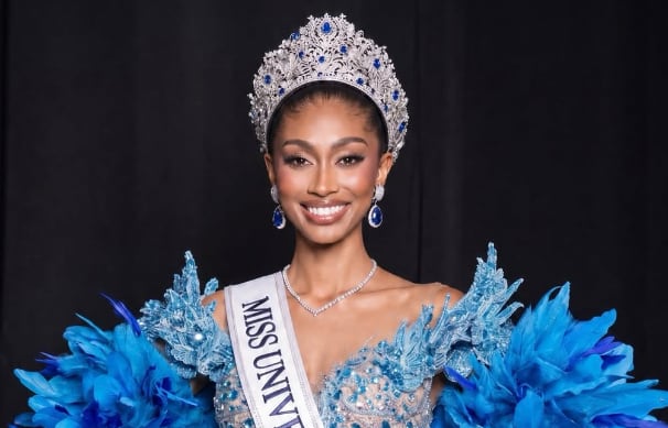“El Zar de la belleza” destaca a la nicaragüense, Jasmine Blandford entre sus favoritas rumbo a Miss Universo 2026
