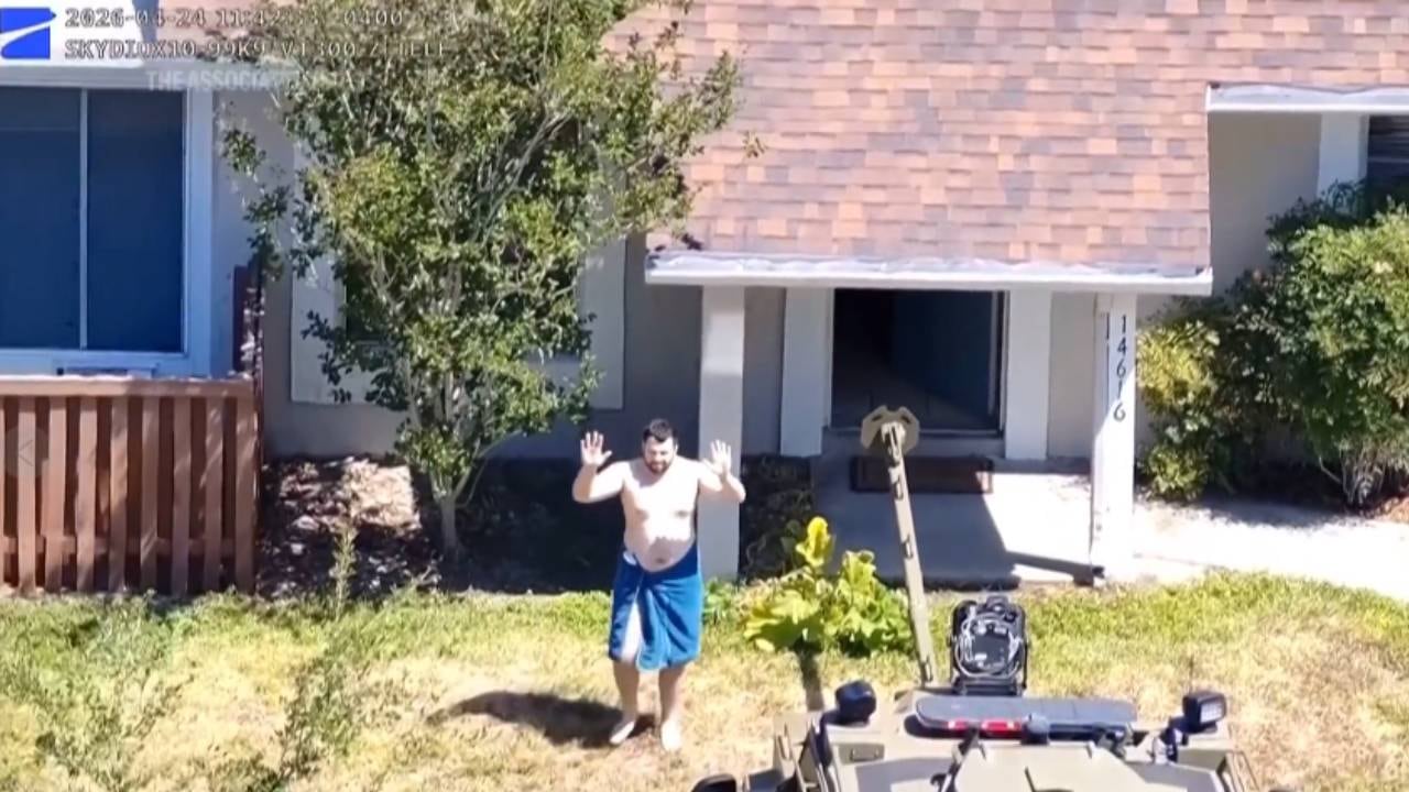 La detención de Hisham Saleh Abugharbeih fue resultado de un despliegue conjunto de fuerzas especiales y negociadores (AP)