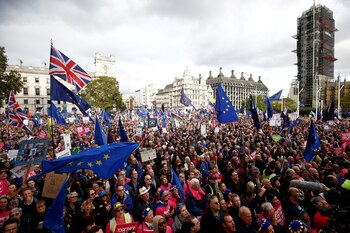 Manifestantes protestas contra el Brexit