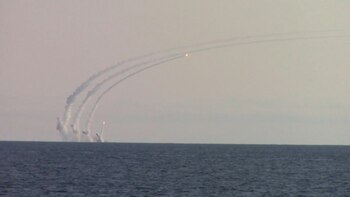 Rusia afirma que destruyó depósitos