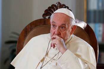 El papa condenó enérgicamente el