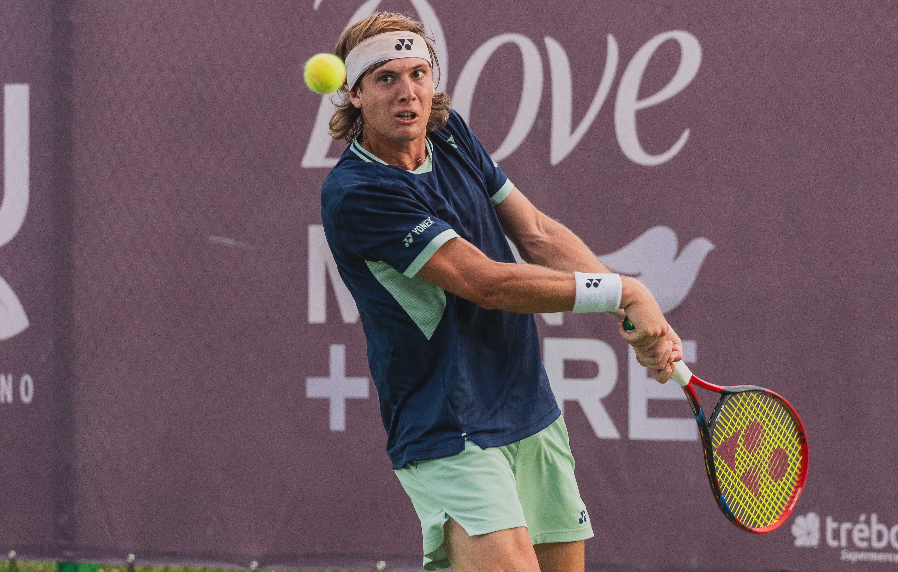 Lautaro Midón sufrió para sortear su debut en Chile