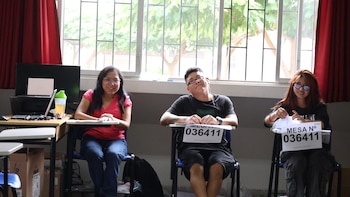 Miembros de mesa permanecerán en locales de votación hasta altas horas de la noche, afirma el JNE