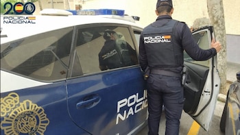 Detenida por quedarse varias llaves de coches de un taller porque el encargado le debía dinero de una multa
