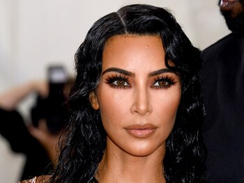 01-01-1970 Kim Kardashian celebra 41